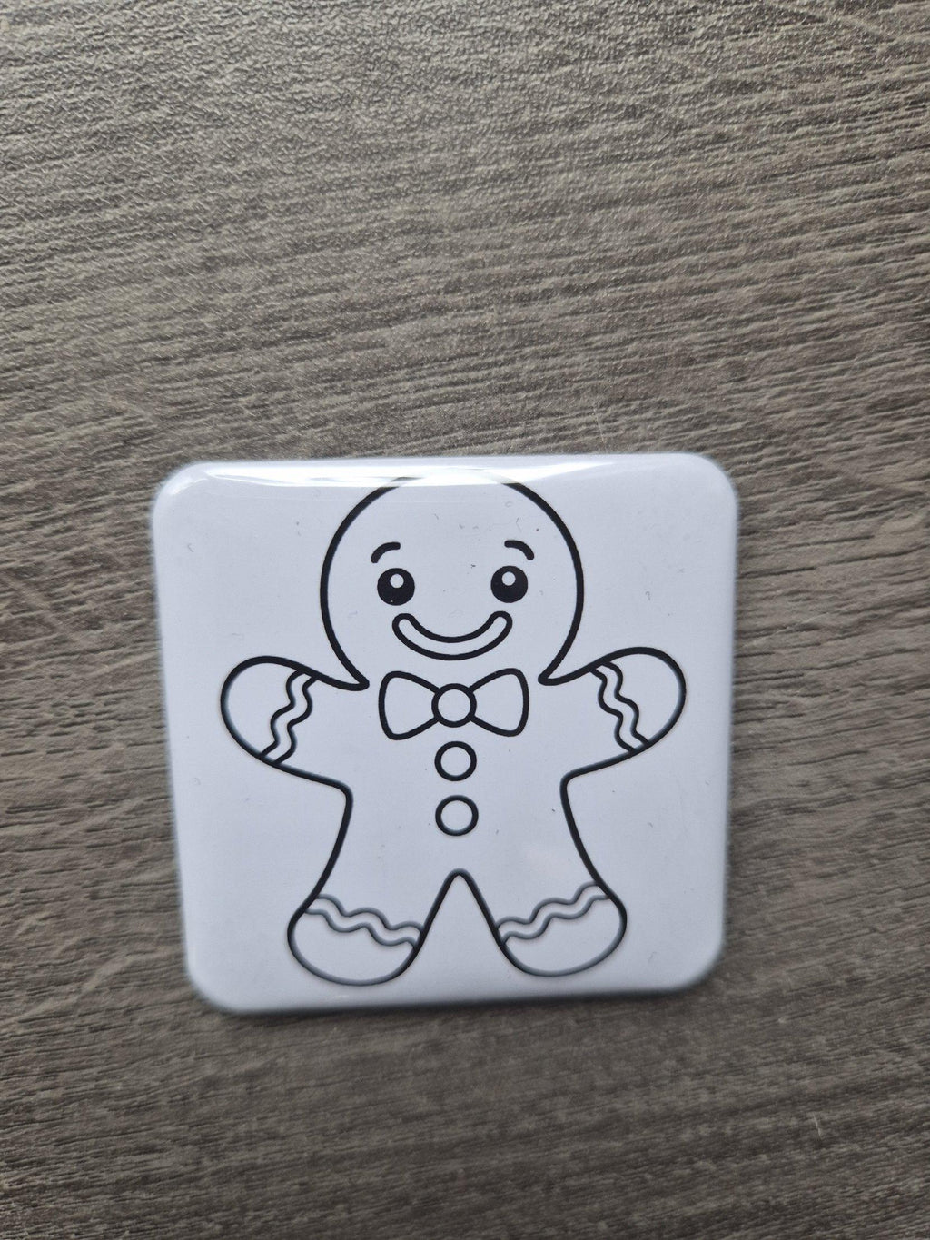 Color Your Own gingerbread man magnet, real photo