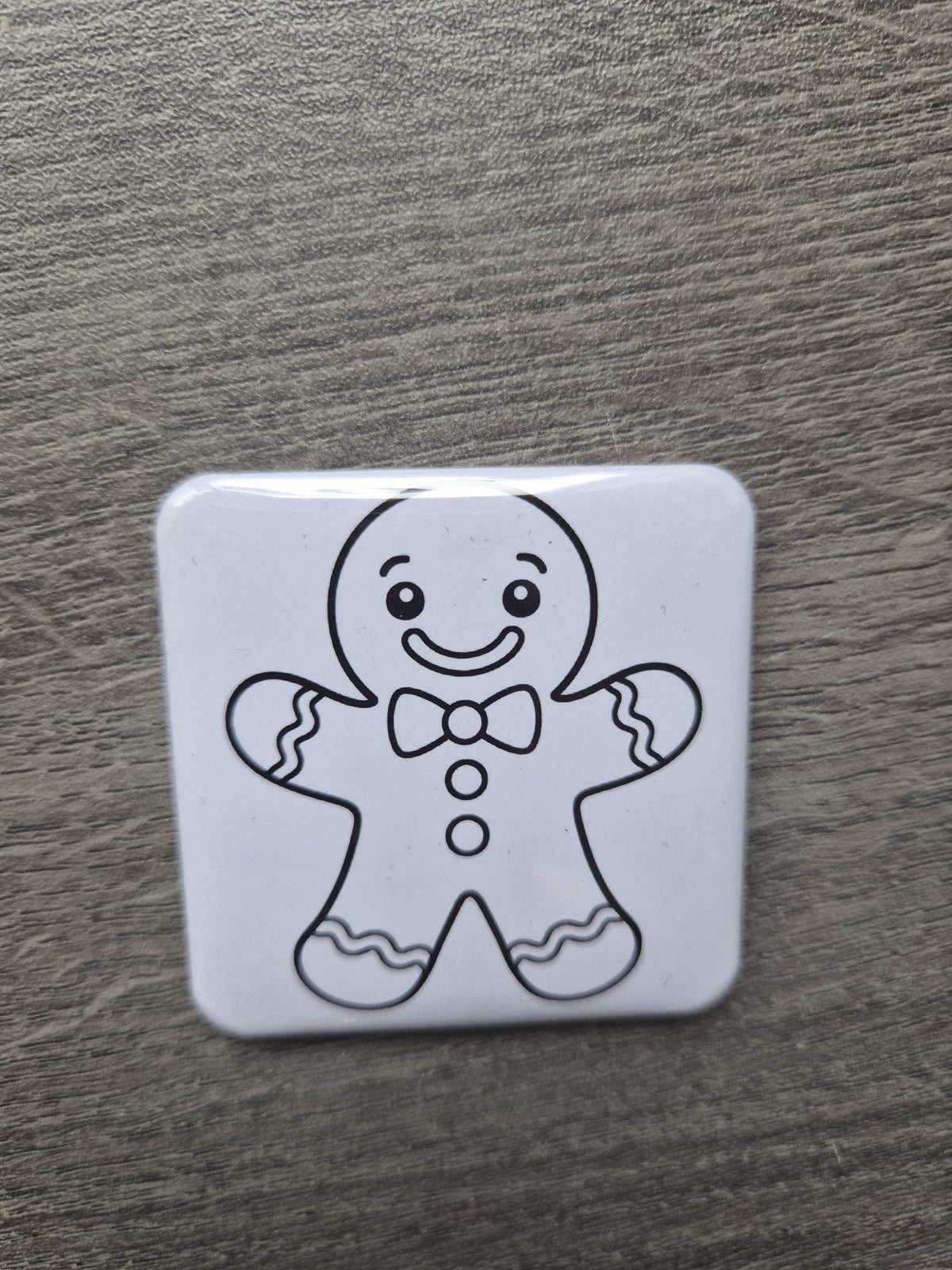 Color Your Own gingerbread man magnet, real photo